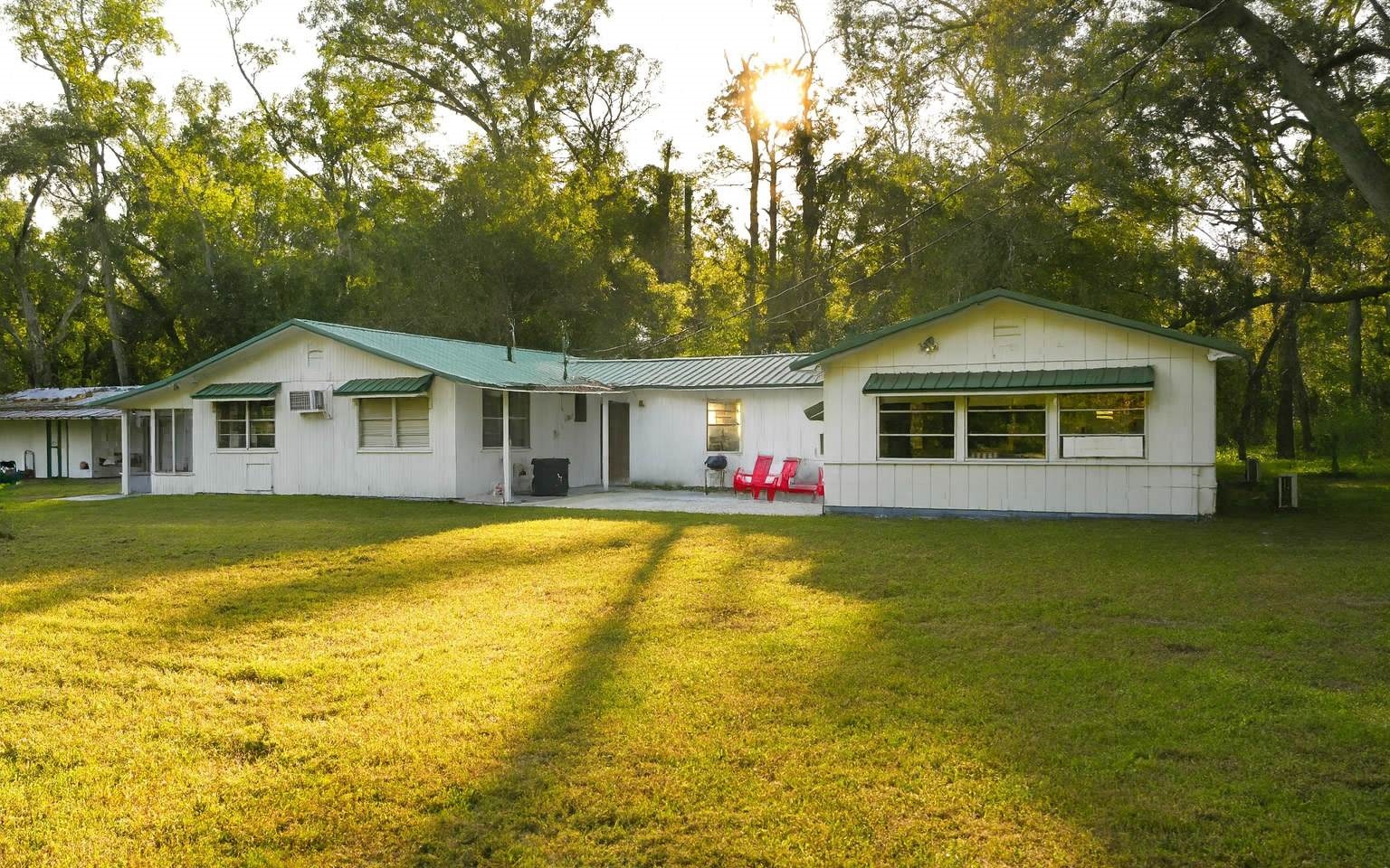 Photo 1 of 18 — 24040 US HIGHWAY 129, OBrien, FL 32071