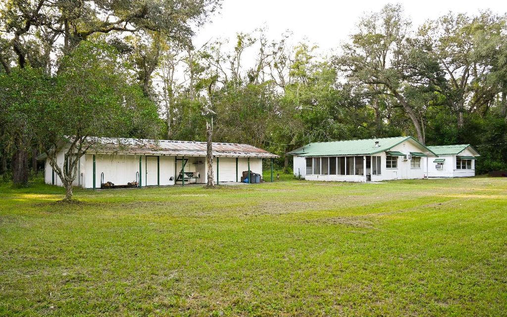Photo of 24040 US Highway 129, OBrien, FL 32071 (MLS # 128848)