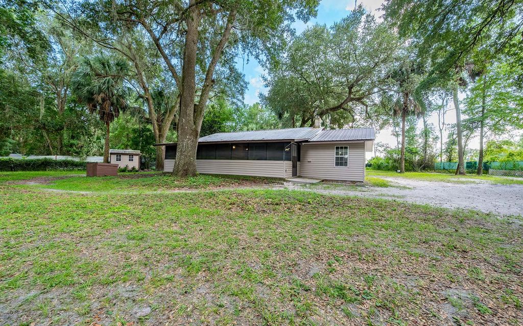 Photo of 14915 SE 62nd Place, Other, FL 32640 (MLS # 128555)