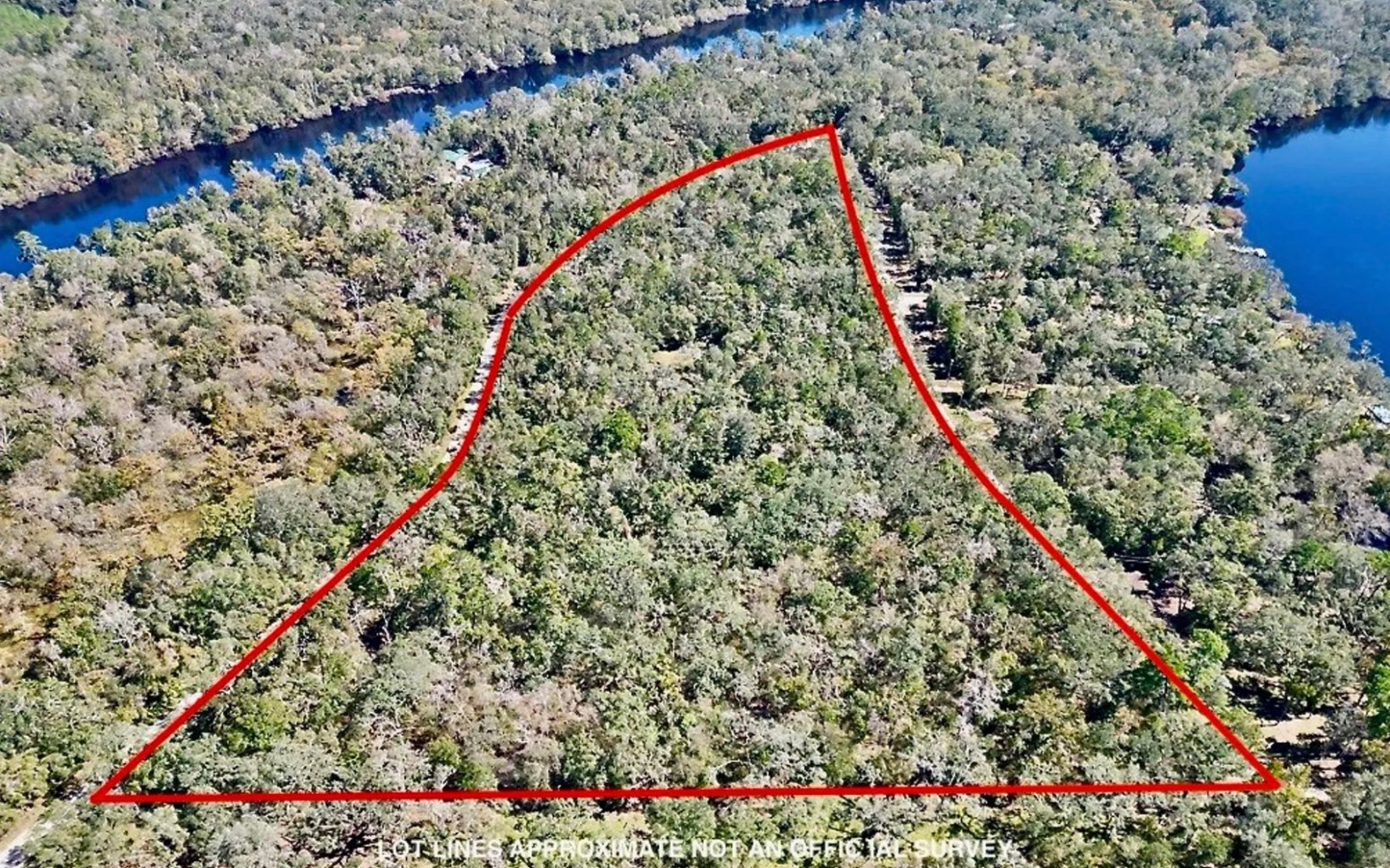 Photo 1 of 29 — 123 SE SUWANNEE TRAIL, Branford, FL 32008
