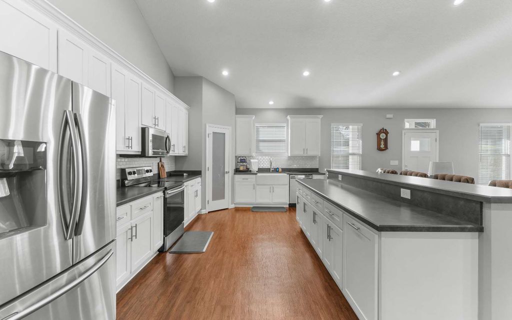 Photo of 261 SW Deanna Ter, Lake City, FL 32025 (MLS # 128924)