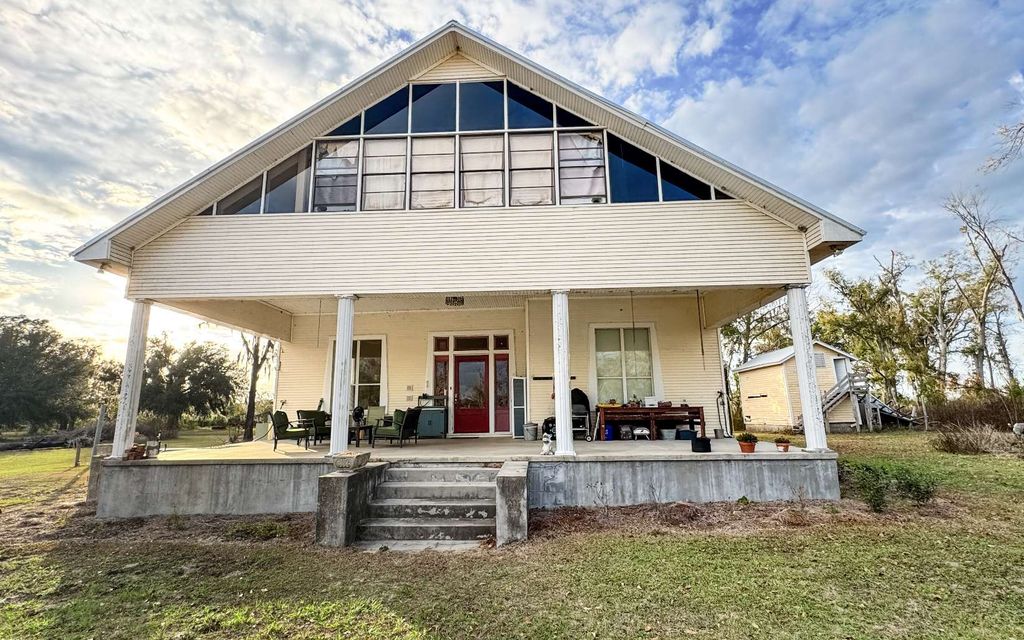 Photo of 4651 NW 49th Place, Jennings, FL 32052 (MLS # 129764)