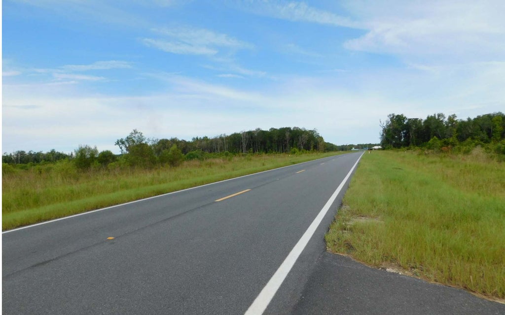 Photo of NW Bell Street, Lake City, FL 32055 (MLS # 116519)