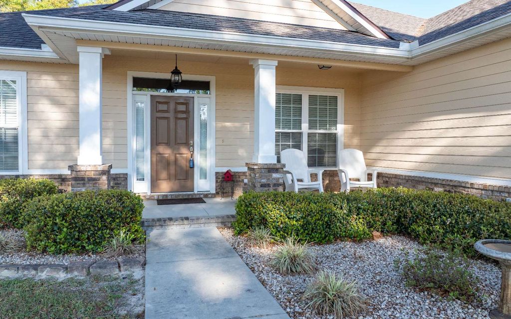 Photo of 240 SW Granite Court, Lake City, FL 32024 (MLS # 130723)