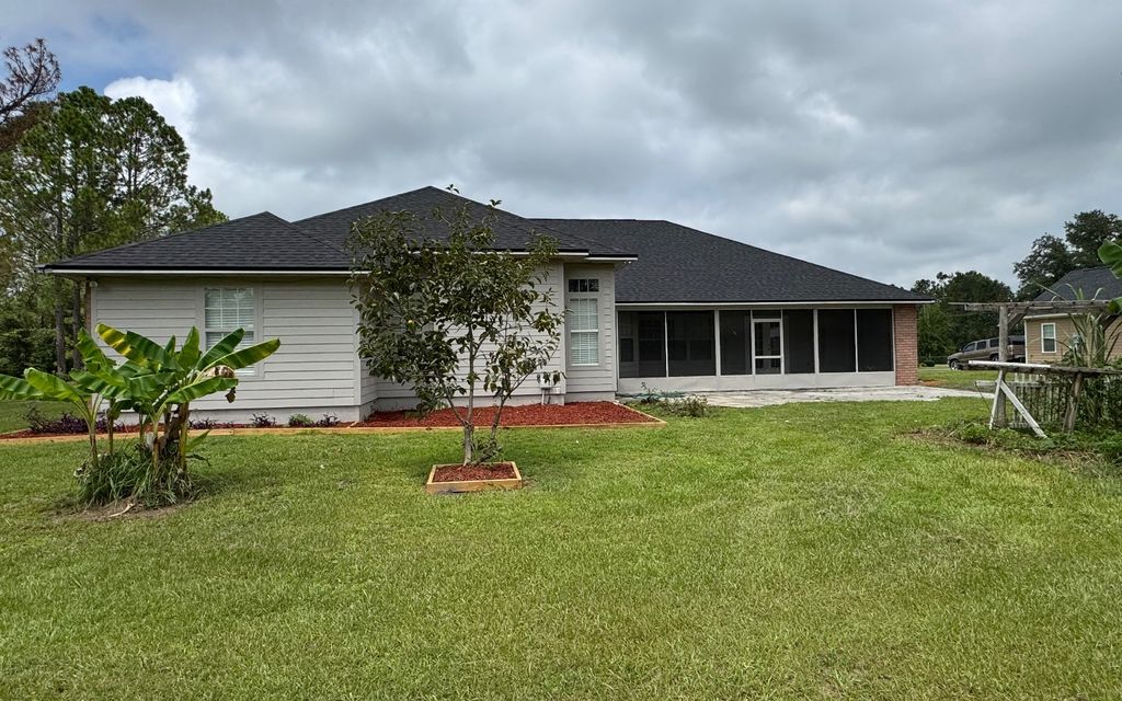 Photo of 8818 131st Place, Live Oak, FL 32060 (MLS # 128041)