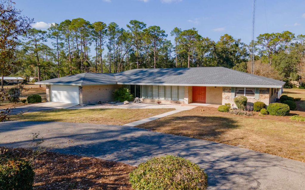 Photo of 13577 Cr-136, Live Oak, FL 32060 (MLS # 129476)