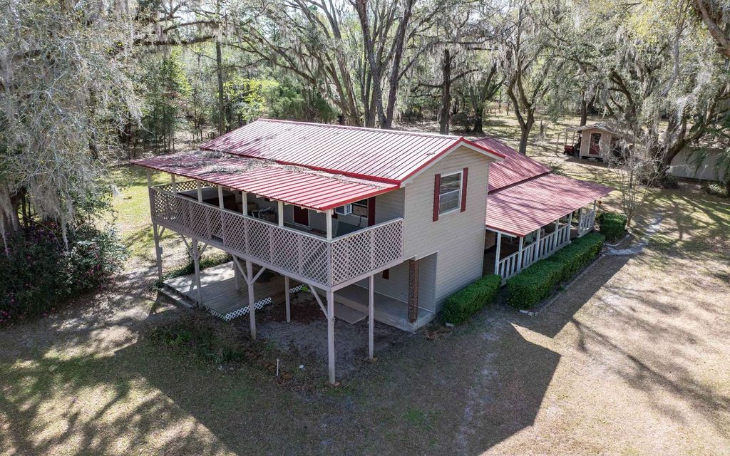 Photo of 12269 117th Dr, Live Oak, FL 32060 (MLS # 130500)