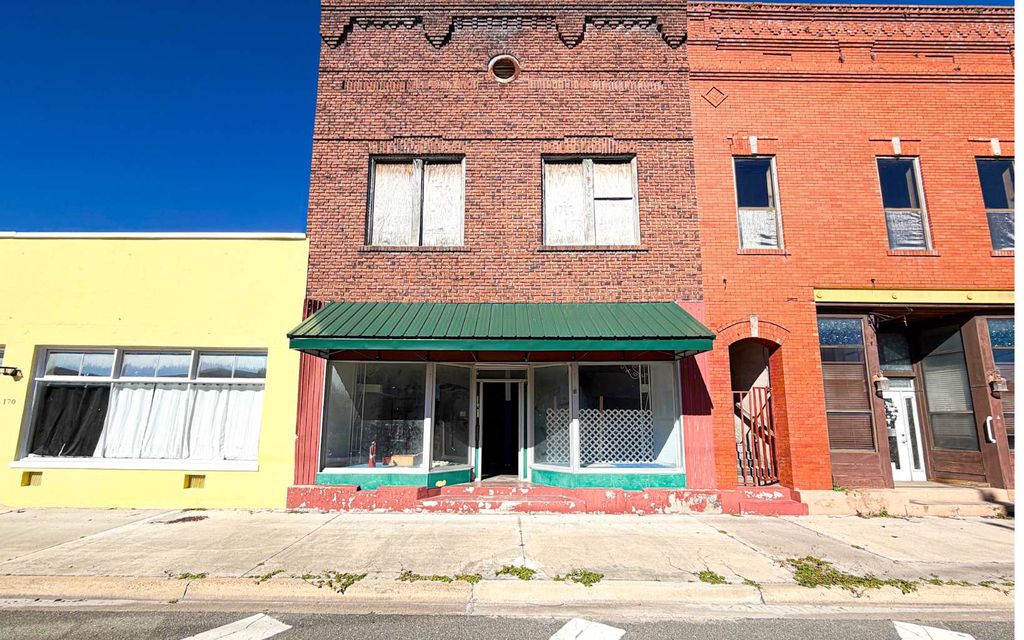 Photo of 166 W Main Street, Mayo, FL 32066 (MLS # 130523)