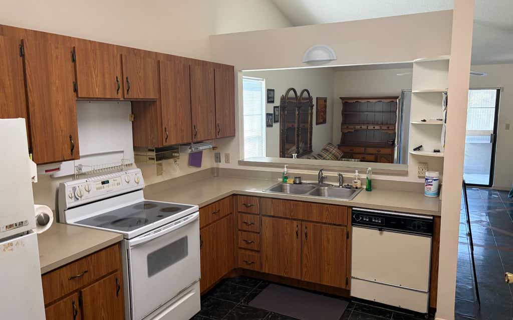 Photo of 1148 SW Fairfax Glen, Lake City, FL 32055 (MLS # 132476)