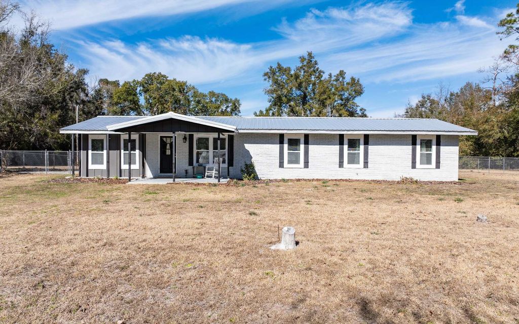 Photo of 119 SW June Gln, Lake City, FL 32024 (MLS # 130065)