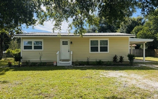 Photo of 1018 SW Blackburn AVE, Live Oak, FL 32064 (MLS # 133098)