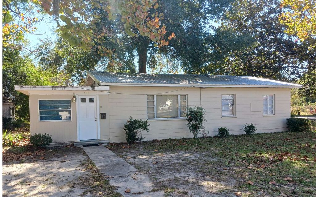 Photo of 538 SE Dade St, Lake City, FL 32025 (MLS # 129293)