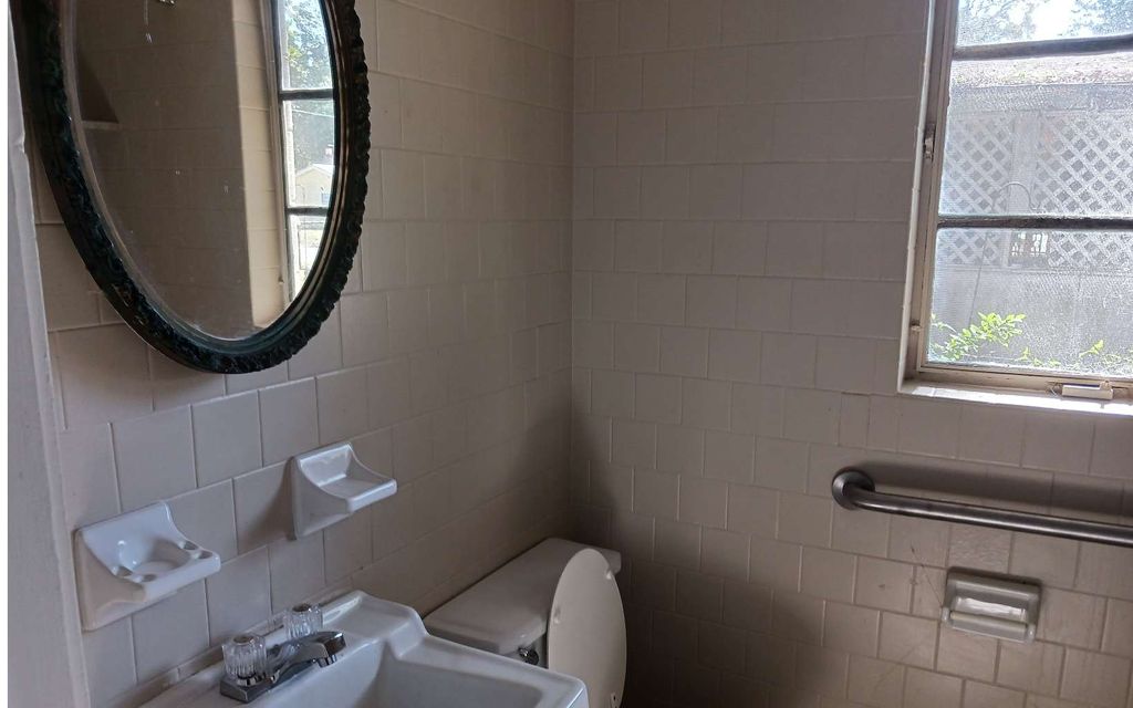 Photo of 538 SE Dade St, Lake City, FL 32025 (MLS # 129293)