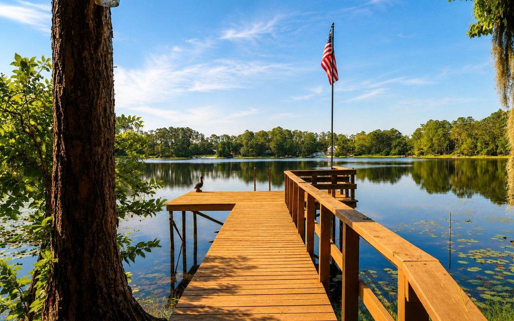 Photo of 303 Riley Lake Drive, Other, FL 32640 (MLS # 131939)