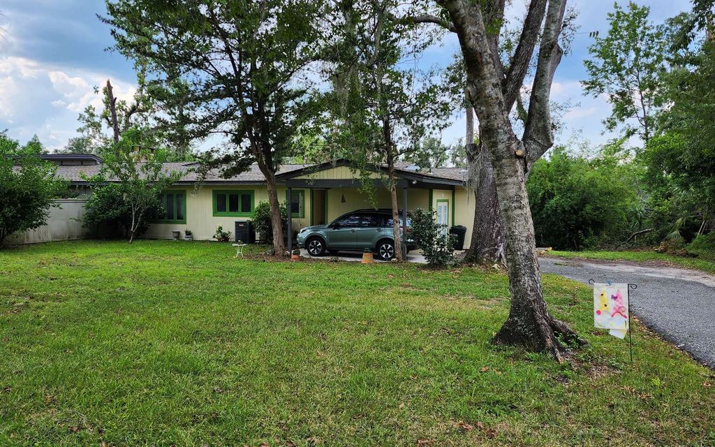 Photo of 10407 River Wood Drive, Dowling Park, FL 32064 (MLS # 129276)