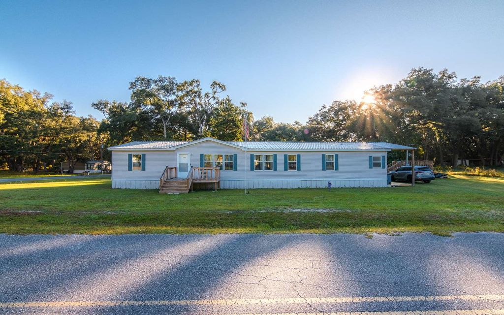 Photo of 464 SW Precision Loop, Lake City, FL 32025 (MLS # 129129)