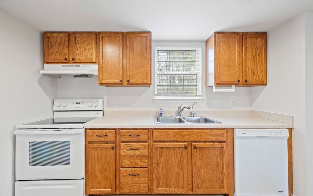 Photo of 14718 County Road 132, Live Oak, FL 32060 (MLS # 129723)