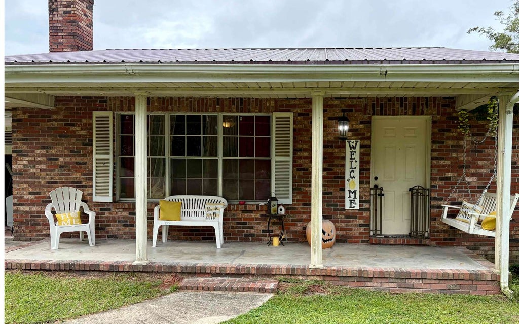 Photo of 2998 SE Country Club Rd, Lake City, FL 32025 (MLS # 133508)