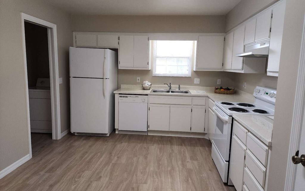 Photo of 362 SE Rosewood Circle, Lake City, FL 32025 (MLS # 130106)