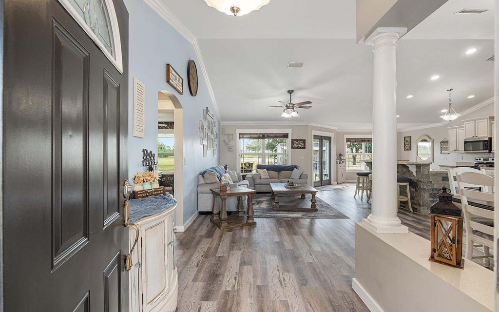 Photo of 630 SW Marigold Place, Lake City, FL 32038 (MLS # 128802)