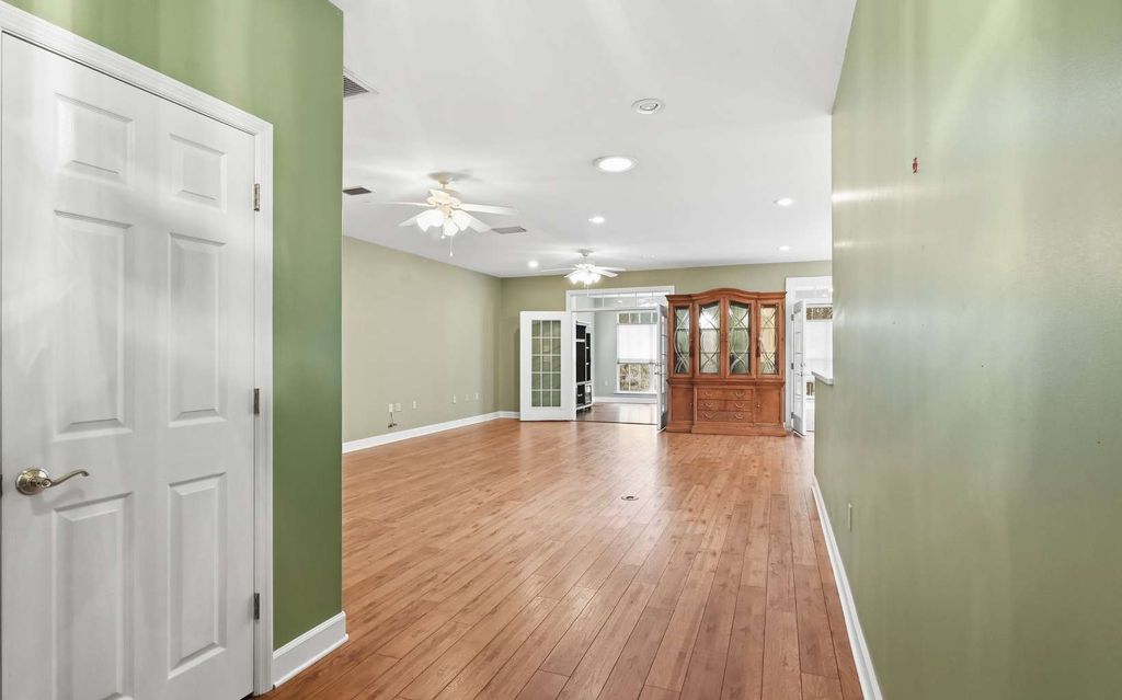 Photo of 23378 Live Oak Lane, Live Oak, FL 32064 (MLS # 130897)