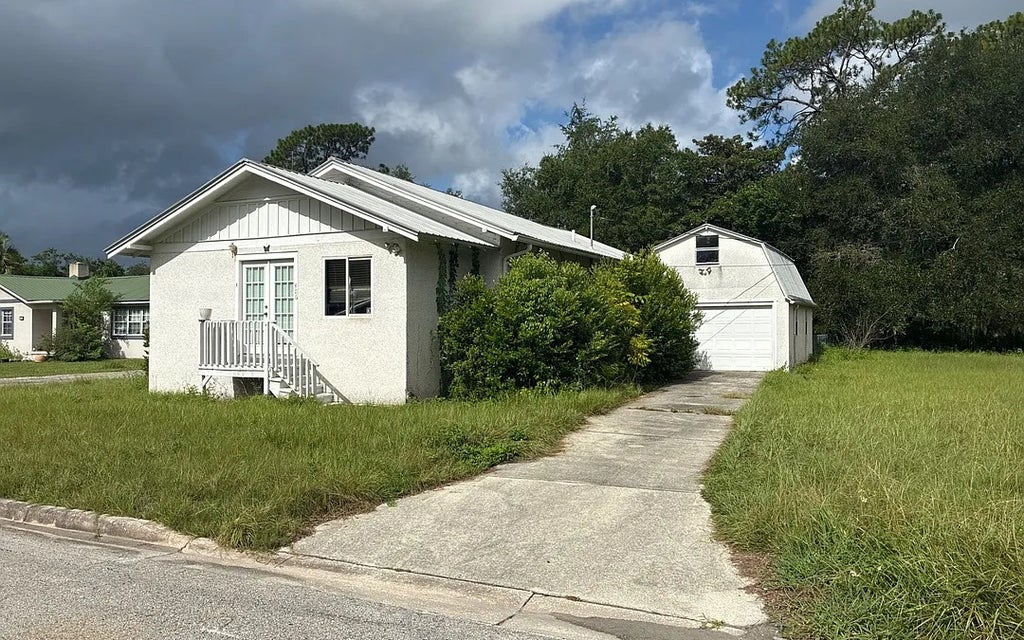Photo of 406 Husson Ave, Other, FL 32177 (MLS # 133168)