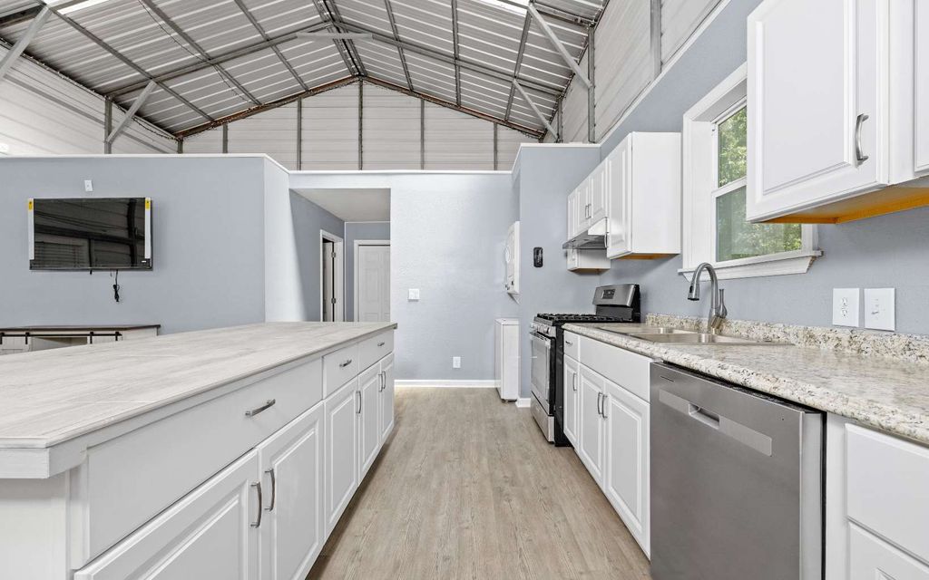 Photo of 4874 NW Poe Trail, Jasper, FL 32052 (MLS # 127153)