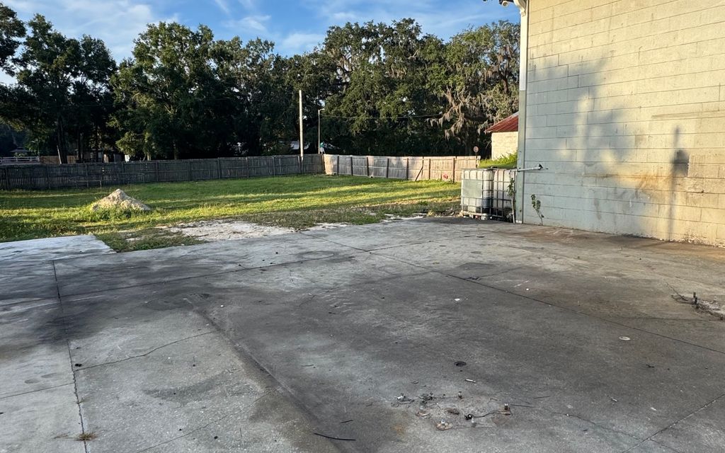 Photo of 305 W Main St, Mayo, FL 32066 (MLS # 128675)