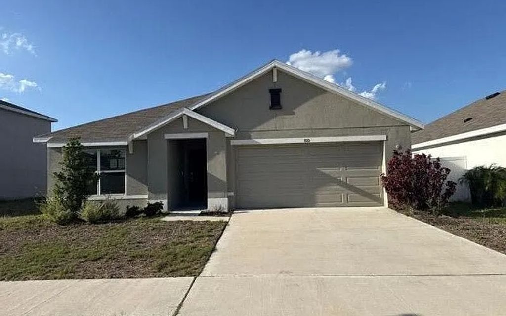 Photo of 810 Ace Outlaw Ave, Other, FL 33570 (MLS # 130979)