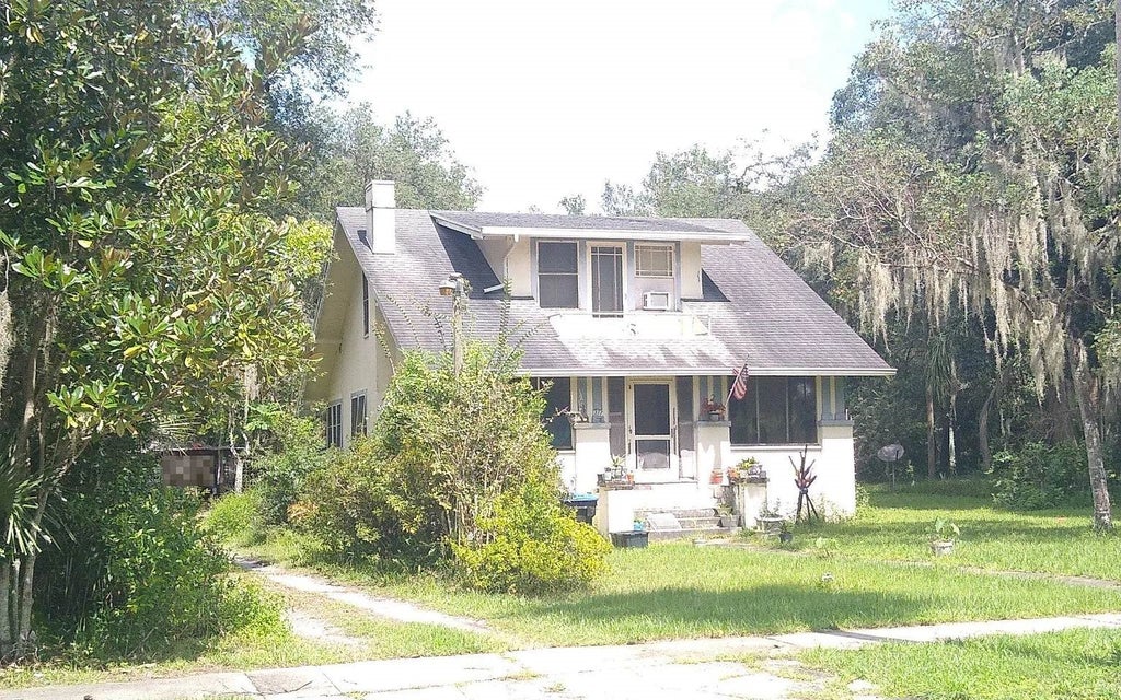 Photo of 377 W Retta St, Other, FL 32130 (MLS # 133158)