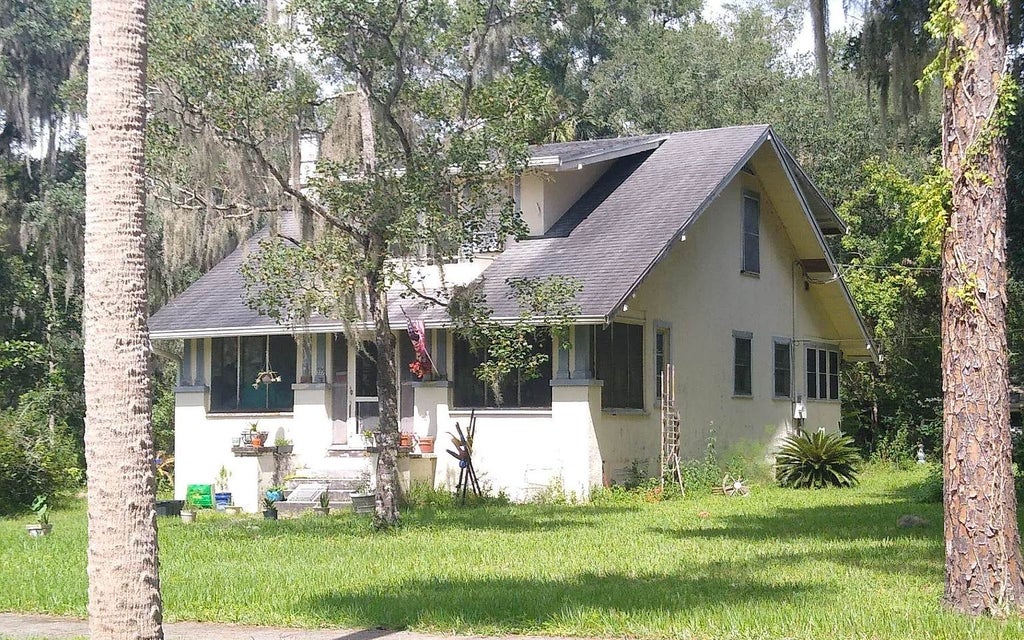 Photo of 377 W Retta St, Other, FL 32130 (MLS # 133158)