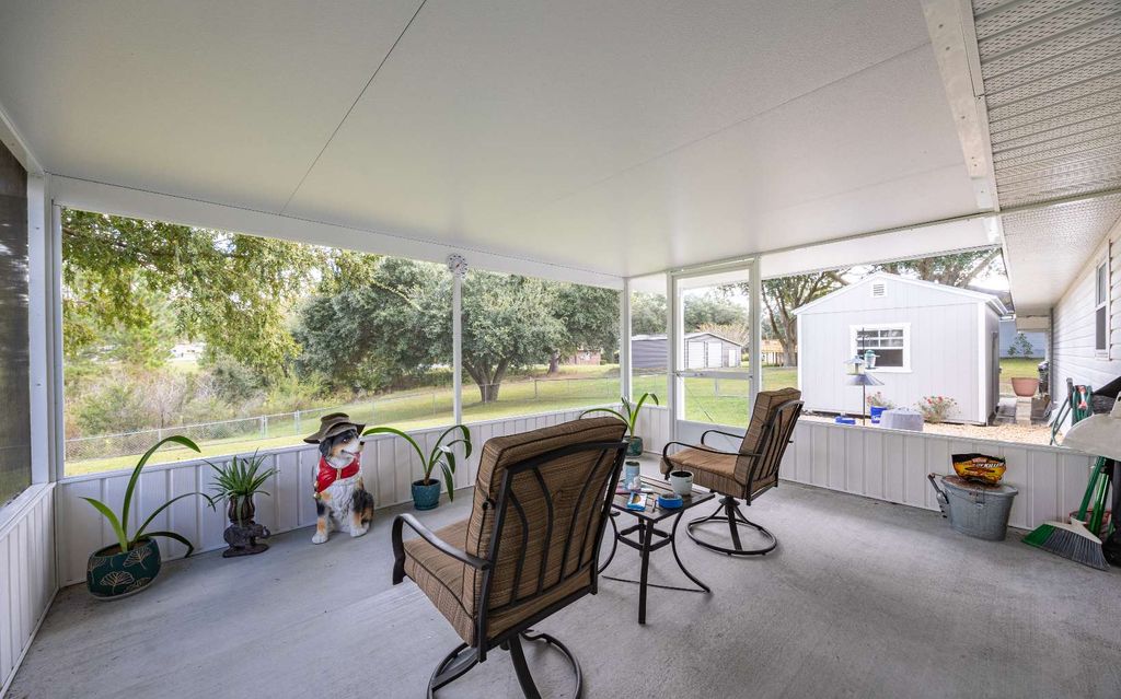 Photo of 313 SW Crest Gln, Lake City, FL 32024 (MLS # 129640)