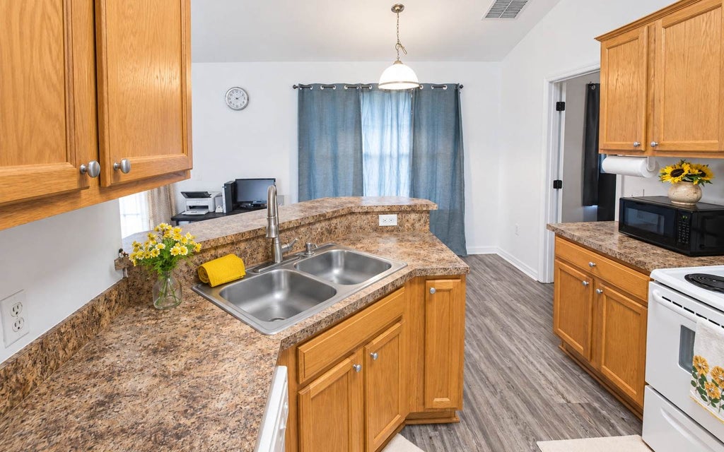 Photo of 1080 SW Jamestown Glen, Lake City, FL 32025 (MLS # 133295)