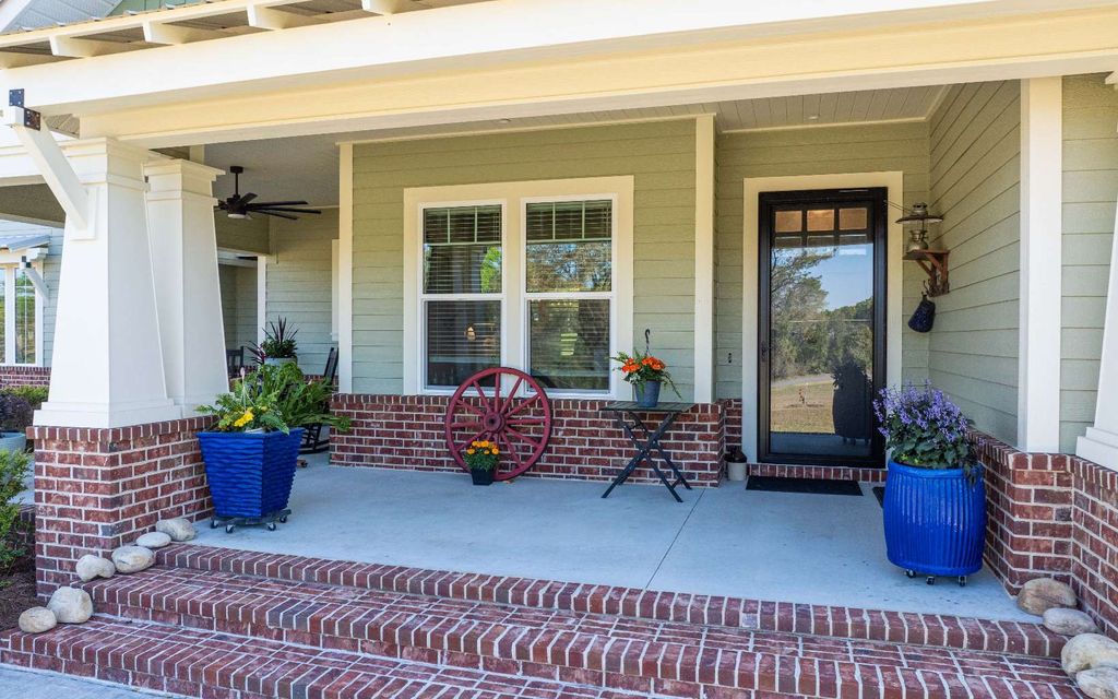 Photo of 298 NW Horizon St, Lake City, FL 32055 (MLS # 130550)