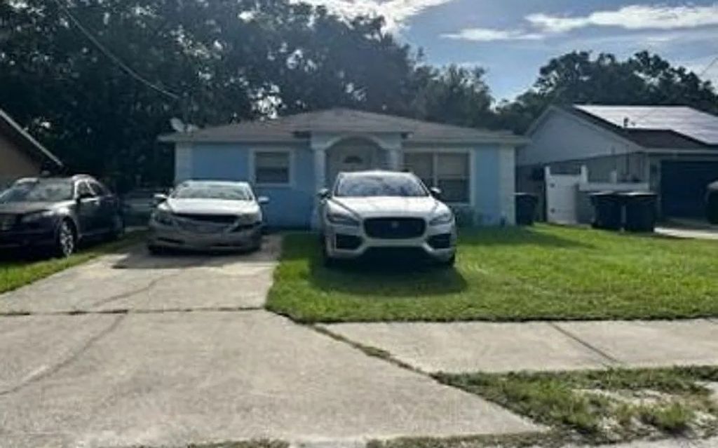 Photo of 5907 N 32nd St, Other, FL 33610 (MLS # 130978)