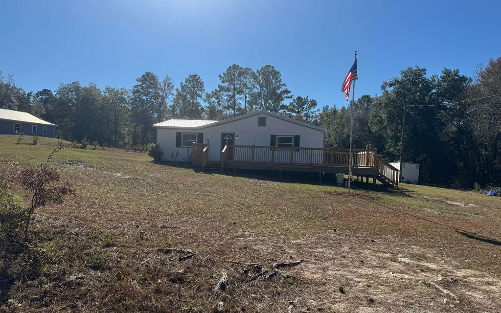 Photo of 2199 Tom Crawford Road, Other, FL 32046 (MLS # 129322)