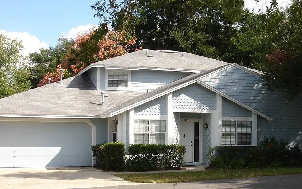 Photo of 1067 Cheltanham Ct, Other, FL 32750 (MLS # 131545)