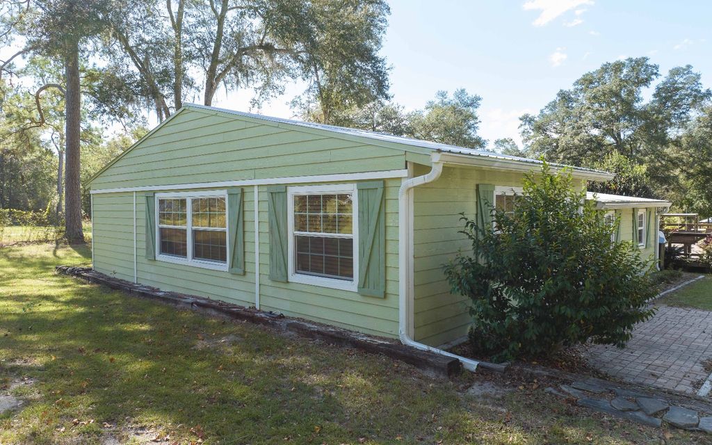 Photo of 246 SW Crockett Way, Lake City, FL 32024 (MLS # 128324)