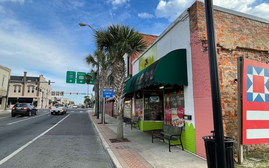 Photo of 111 NW Howard St, Live Oak, FL 32064 (MLS # 130188)