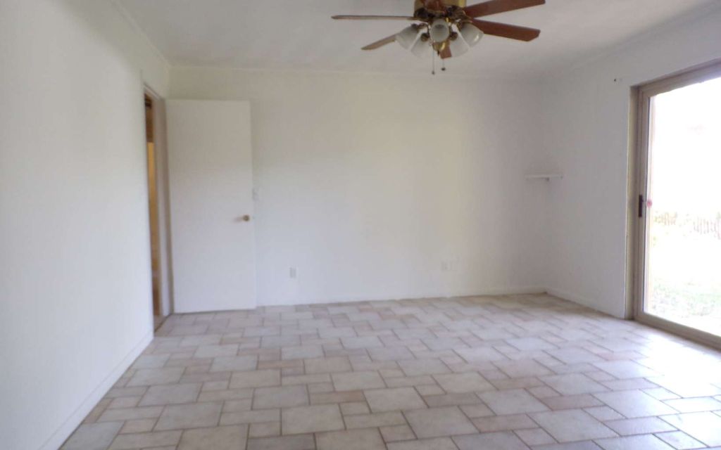Photo of 918 SE Lantana Loop, Lake City, FL 32025 (MLS # 126685)