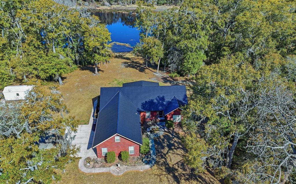 Photo of 225 SW Cozy Glen, Lake City, FL 32024 (MLS # 130283)