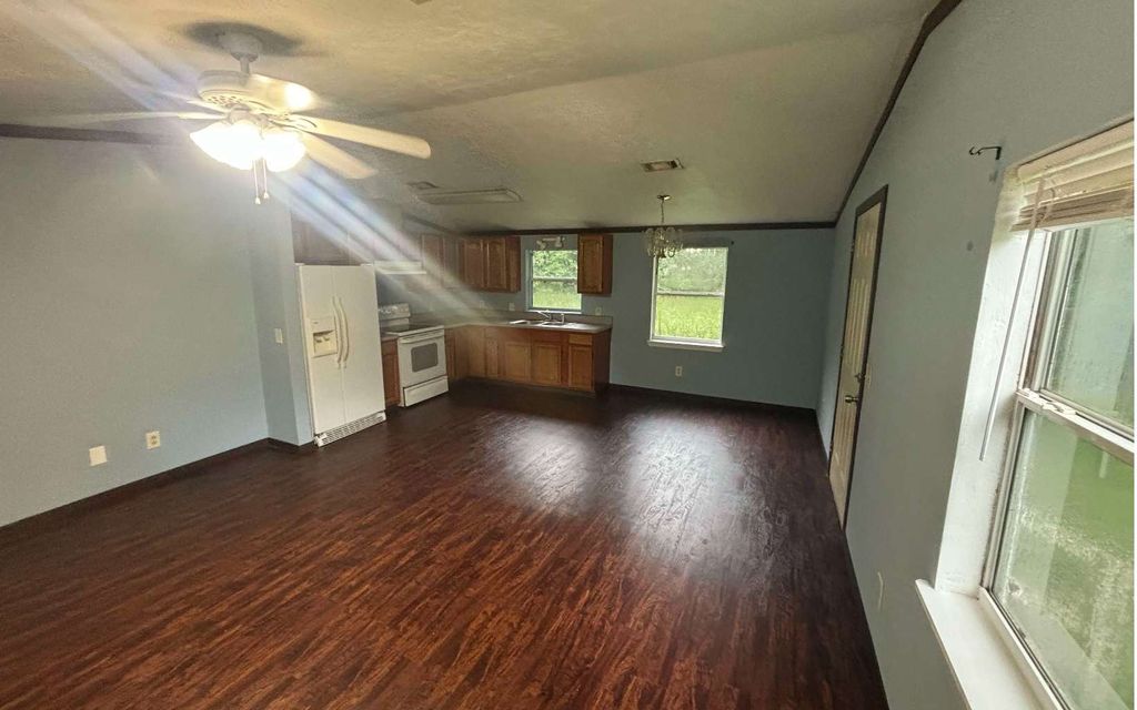 Photo of 2084 SW Old Bellamy Rd, Fort White, FL 32038 (MLS # 124076)
