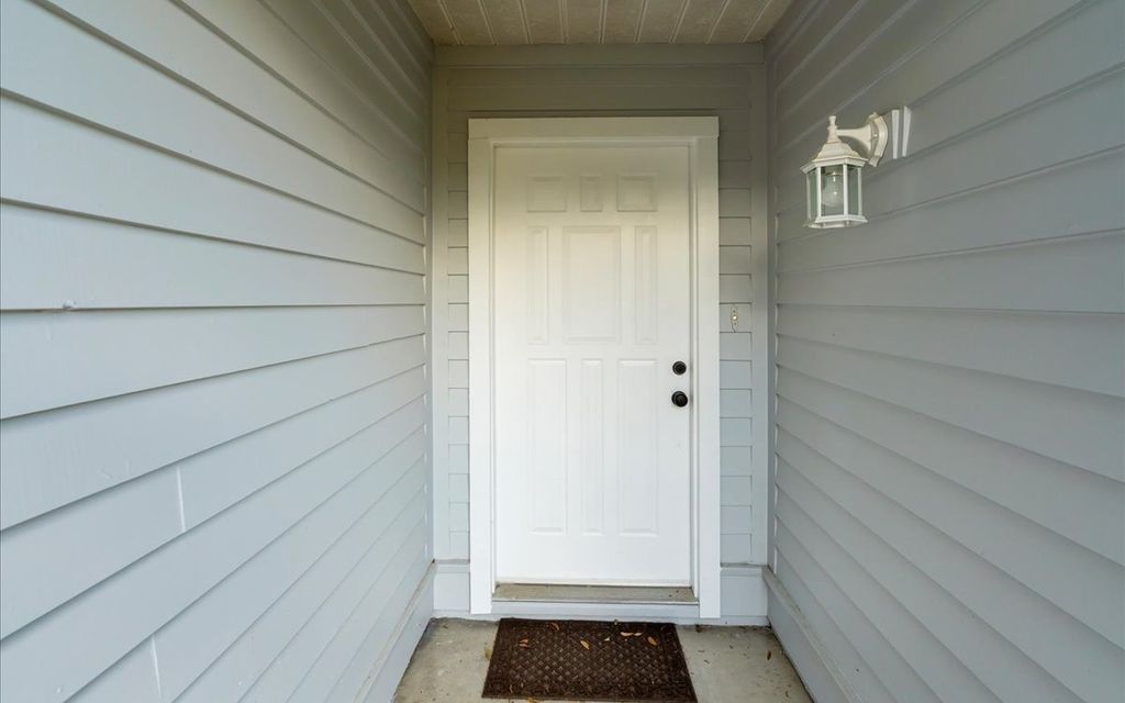 Photo of 3390 NE 17th Ave, Other, FL 34479 (MLS # 126701)