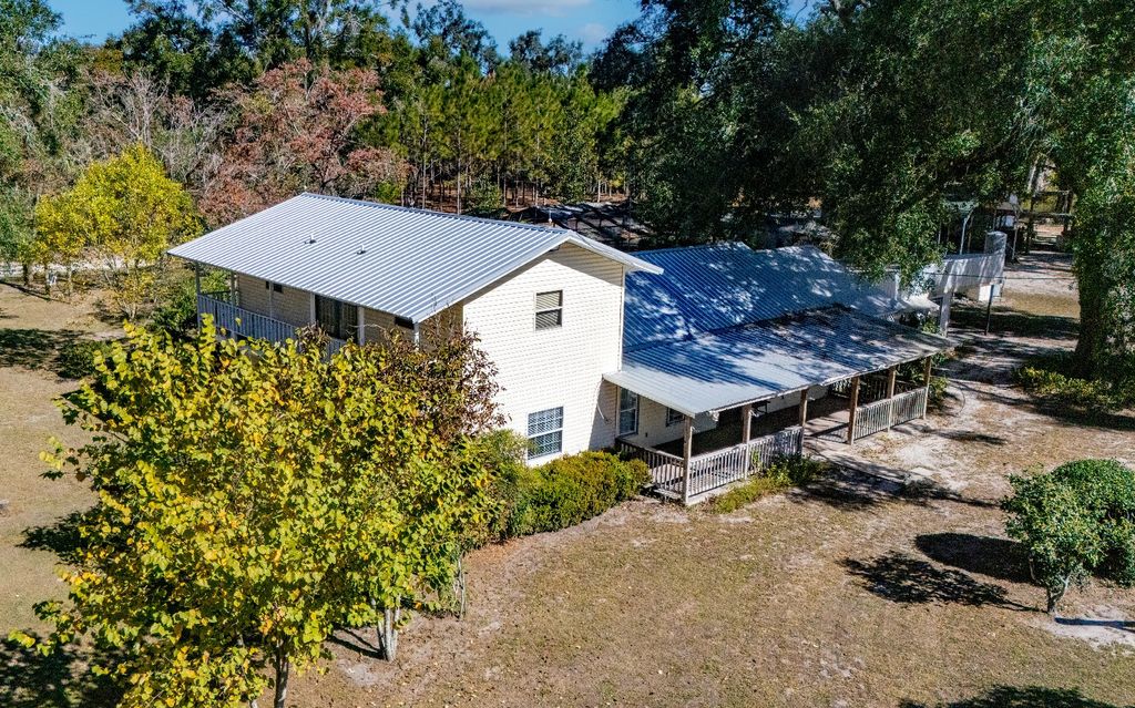 Photo of 112 NE Rowan Road, Mayo, FL 32066 (MLS # 129278)