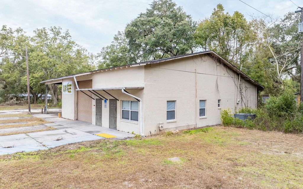 Photo of 1823 S Ohio Ave, Live Oak, FL 32060 (MLS # 130050)