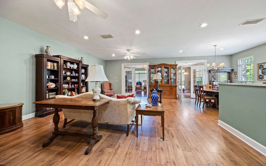 Photo of 23378 Live Oak Lane, Dowling Park, FL 32060 (MLS # 127805)