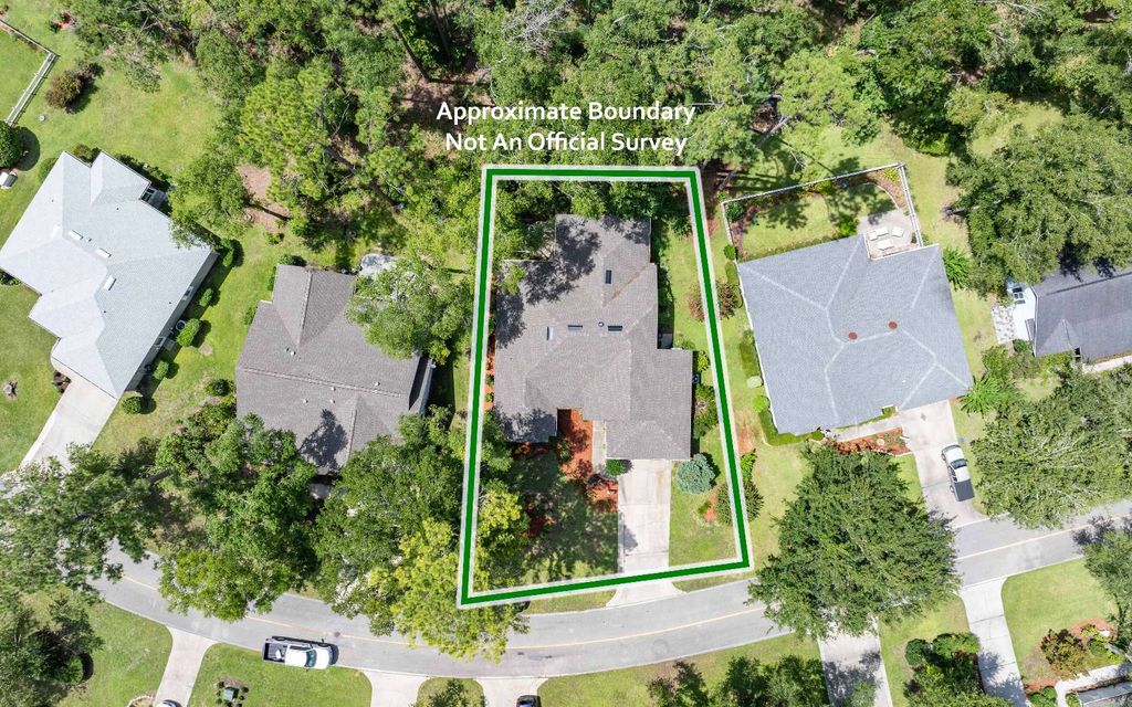 Photo of 23378 Live Oak Lane, Dowling Park, FL 32060 (MLS # 127805)