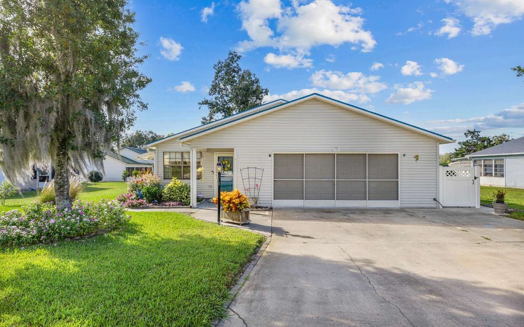 Photo of 186 SE Rosewood Circle, Lake City, FL 32025 (MLS # 128931)