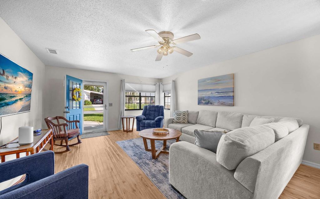 Photo of 186 SE Rosewood Circle, Lake City, FL 32025 (MLS # 128931)