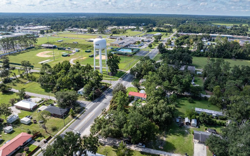 Photo of 1016 Walker Ave SW Ave, Live Oak, FL 32064 (MLS # 128165)